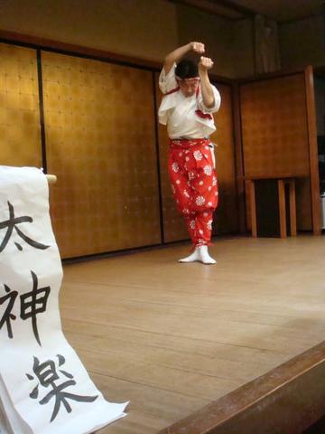 獅子舞.jpg